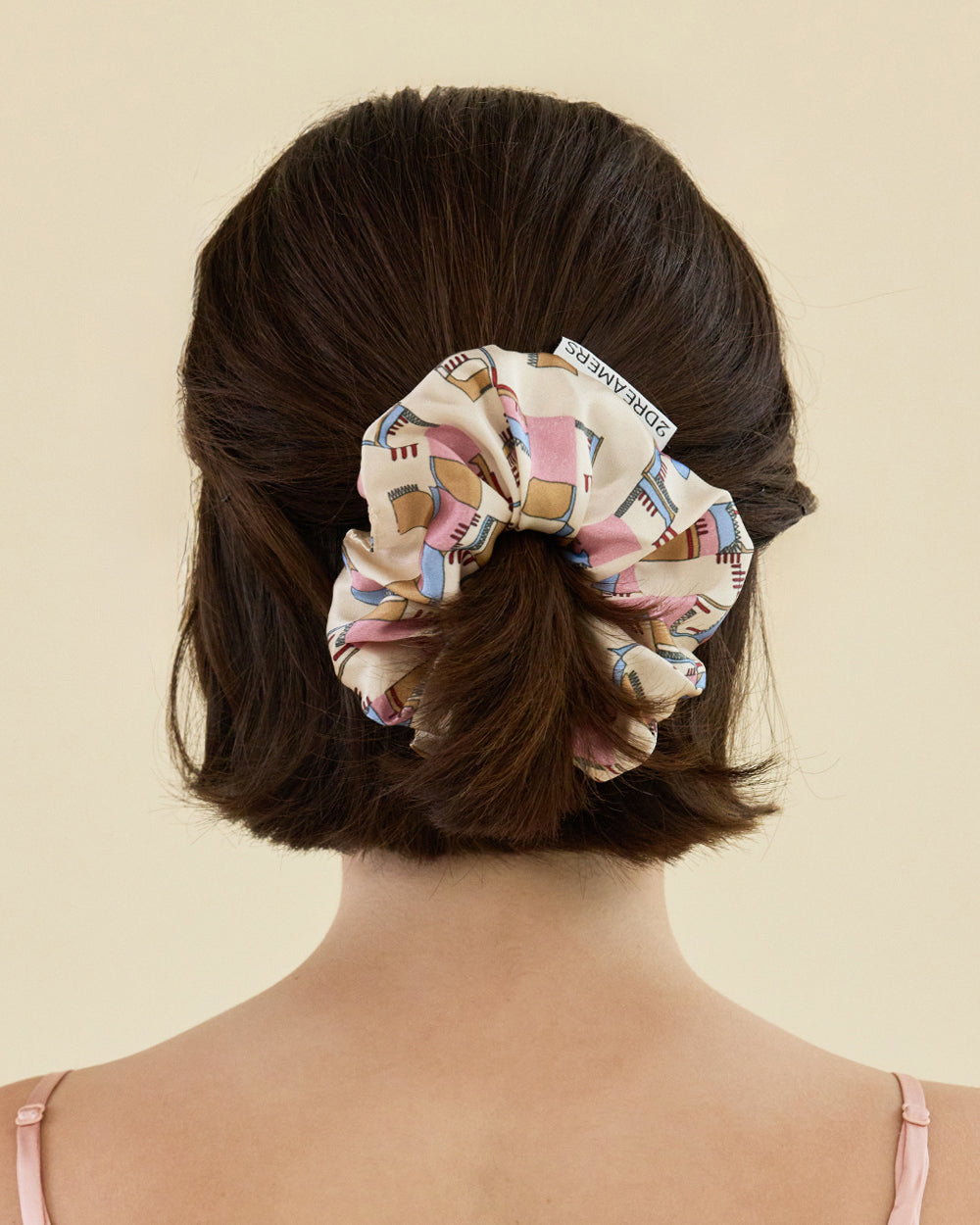 DOODLE GRID SILK SCRUNCHIE_PINK