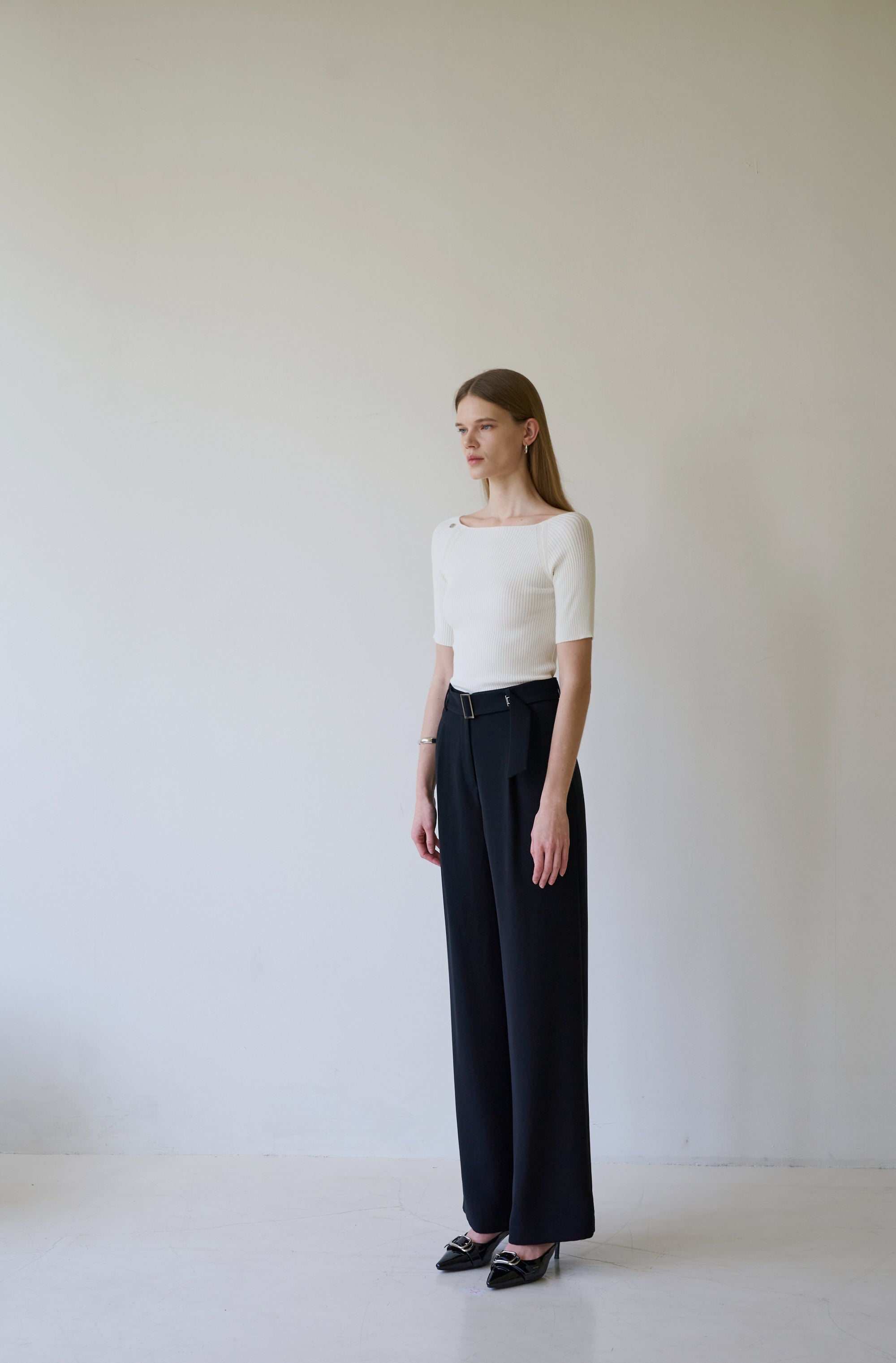 2WAY OFF-SHOULDER KNIT_WHITE